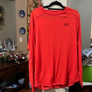 Mens Under Armour thermal top